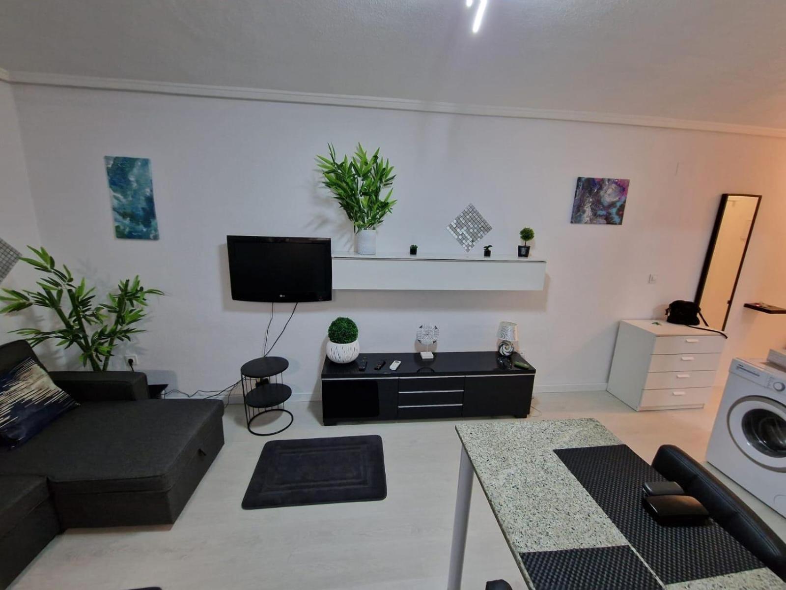 Alexa Studio With Views Ciudad Quesada Esterno foto